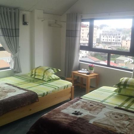 Nha Nghi Gia Tien Apartment ดาลัด ภายนอก รูปภาพ